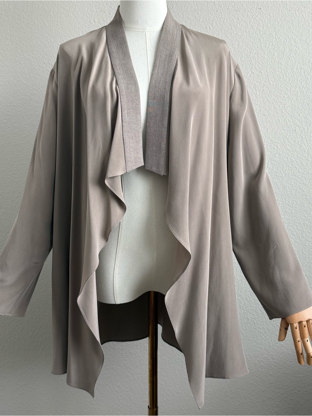 Emmelle 100% Silk Draped Open Front Cardigan Jacket M Quiet Luxury Old money